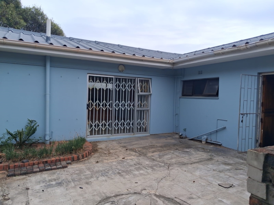 To Let 3 Bedroom Property for Rent in Gonubie Eastern Cape
